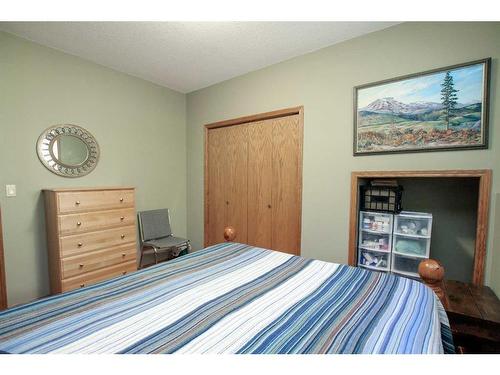 4631 48 Street, Red Deer, AB - Indoor Photo Showing Bedroom