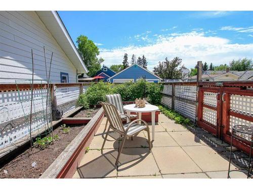 4631 48 Street, Red Deer, AB - Outdoor