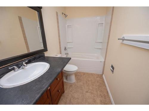 2 Griffiths Avenue, Red Deer, AB - Indoor Photo Showing Bathroom