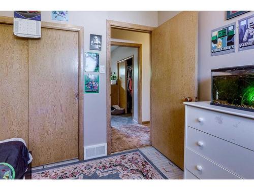 5438 39 Street, Red Deer, AB - Indoor Photo Showing Other Room