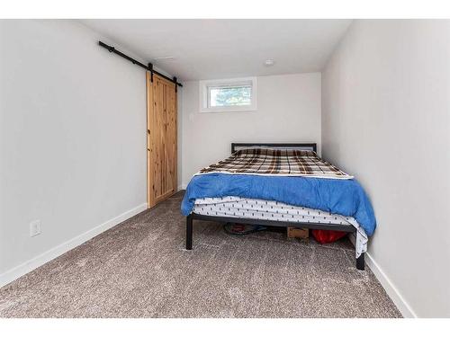 5 Mccune Avenue, Red Deer, AB - Indoor Photo Showing Bedroom