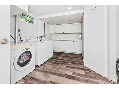 5 Mccune Avenue, Red Deer, AB - Indoor Photo Showing Laundry Room