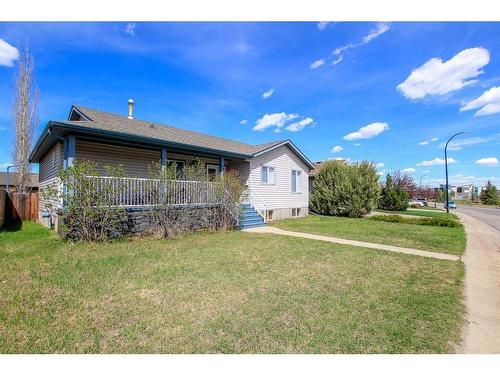 68 Lancaster Drive, Red Deer, AB - Outdoor With Deck Patio Veranda