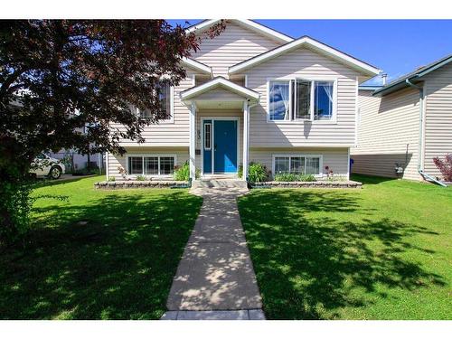 93 O'Brien Crescent, Red Deer, AB - Outdoor