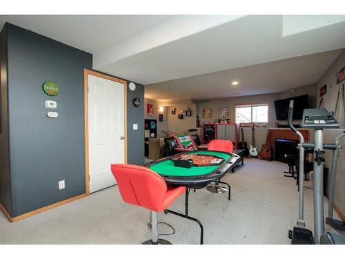 93 O'Brien Crescent, Red Deer, AB - Indoor Photo Showing Other Room