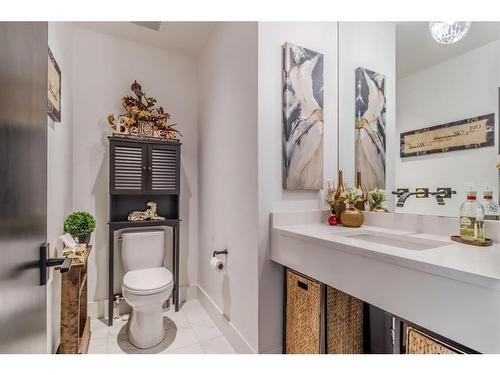 57 Lazaro Close, Red Deer, AB - Indoor Photo Showing Bathroom