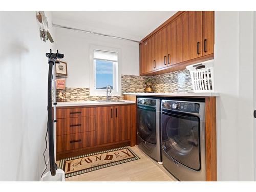 57 Lazaro Close, Red Deer, AB - Indoor Photo Showing Laundry Room