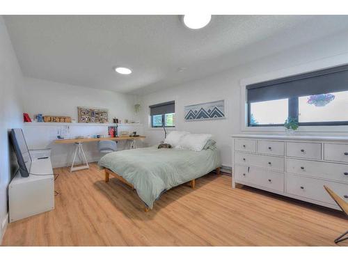 74-37535 Range Road 265, Rural Red Deer County, AB - Indoor Photo Showing Bedroom