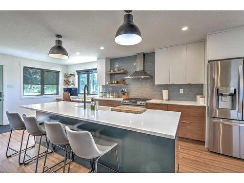 74-37535 Range Road 265, Rural Red Deer County, AB - Indoor Photo Showing Kitchen With Double Sink With Upgraded Kitchen