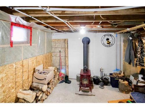 4803 49 Street, Forestburg, AB - Indoor Photo Showing Basement