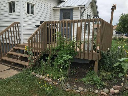 4803 49 Street, Forestburg, AB - Outdoor With Deck Patio Veranda