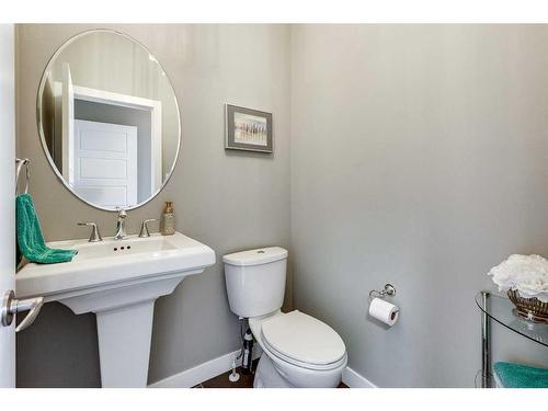 139 Stephenson Crescent, Red Deer, AB - Indoor Photo Showing Bathroom