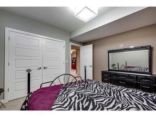 139 Stephenson Crescent, Red Deer, AB - Indoor Photo Showing Bedroom