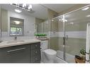 105-836 Royal Avenue Sw, Calgary, AB  - Indoor Photo Showing Bathroom 