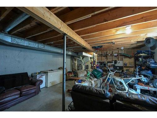 2222 22 Avenue, Delburne, AB - Indoor Photo Showing Basement