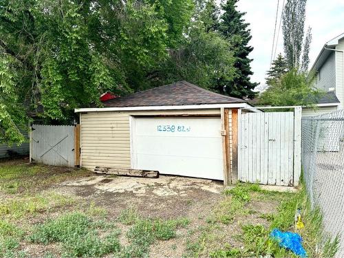 12338 82 Street Nw, Edmonton, AB - Outdoor