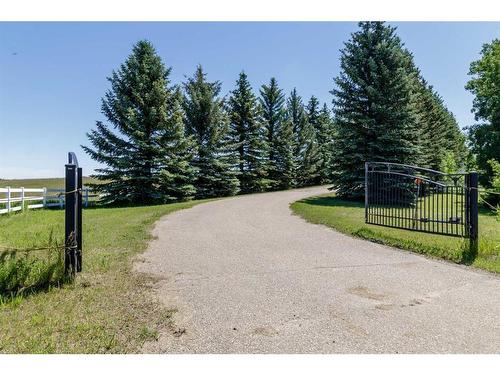 38259 Range Road 261 A, Rural Red Deer County, AB 