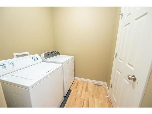 38-45 Ironstone Drive, Red Deer, AB - Indoor Photo Showing Laundry Room