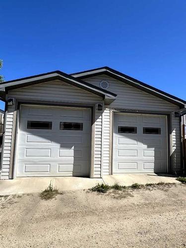 23 Lodge Place, Sylvan Lake, AB - Outdoor With Exterior