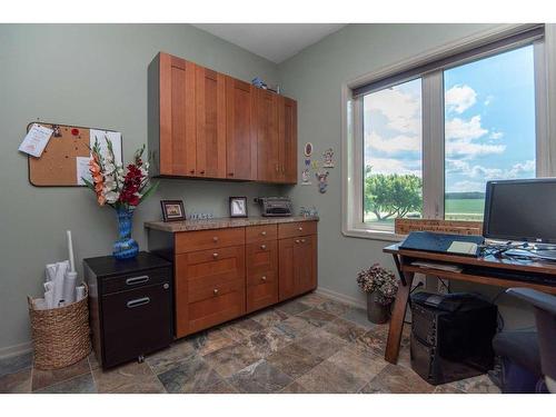 40511 Range Road 273, Rural Lacombe County, AB - Indoor Photo Showing Office