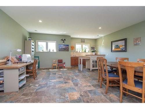 40511 Range Road 273, Rural Lacombe County, AB - Indoor Photo Showing Dining Room