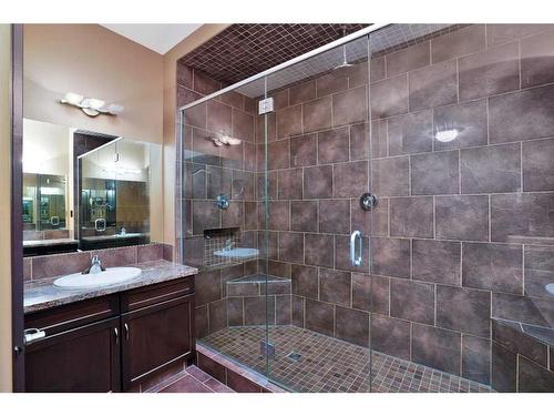 118 Birchcliff Lane, Birchcliff, AB - Indoor Photo Showing Bathroom