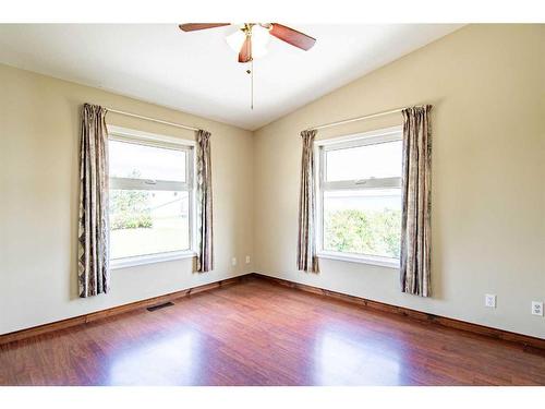 274030 Highway 53, Rural Ponoka County, AB - Indoor Photo Showing Other Room