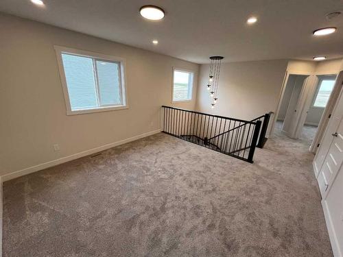 32 Lewiston View Ne, Calgary, AB - Indoor Photo Showing Other Room