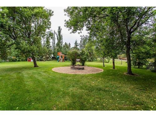 12 Cyrene Crescent, Gull Lake, AB - Outdoor