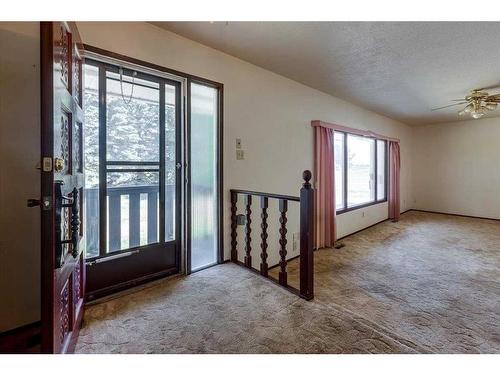 37578 Range Road 233, Rural Red Deer County, AB - Indoor Photo Showing Other Room