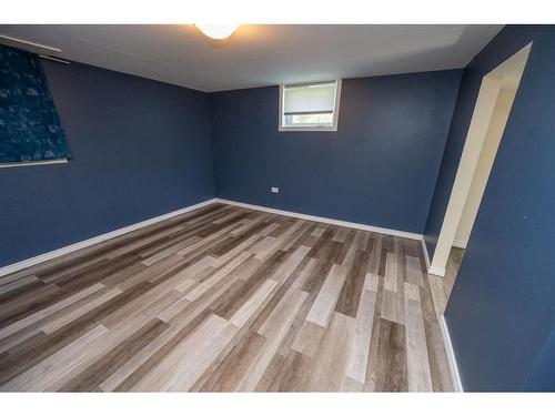 5341 43 Avenue, Red Deer, AB - Indoor Photo Showing Other Room