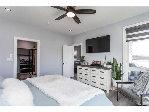 4175 Ryders Ridge Blvd, Sylvan Lake, AB - Indoor Photo Showing Bedroom