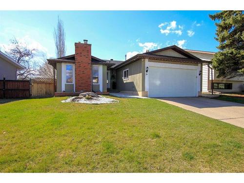 16 Halman Crescent, Red Deer, AB - Outdoor