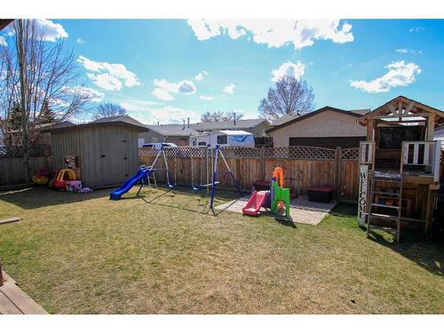 16 Halman Crescent, Red Deer, AB - Outdoor