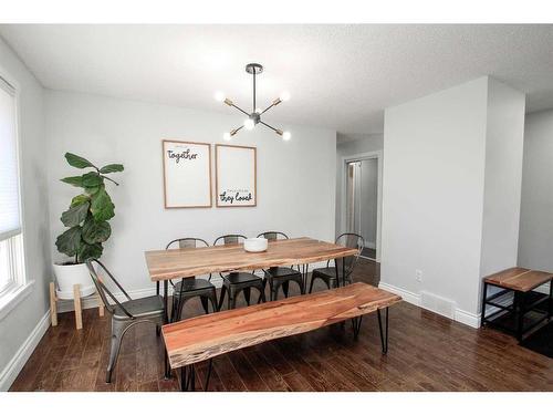 16 Halman Crescent, Red Deer, AB - Indoor Photo Showing Dining Room