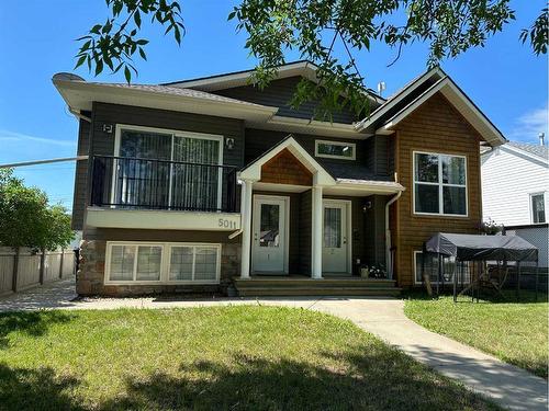 1-5011 55 Avenue, Ponoka, AB - Outdoor With Facade