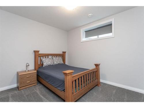 2 Traynor Close, Red Deer, AB - Indoor Photo Showing Bedroom