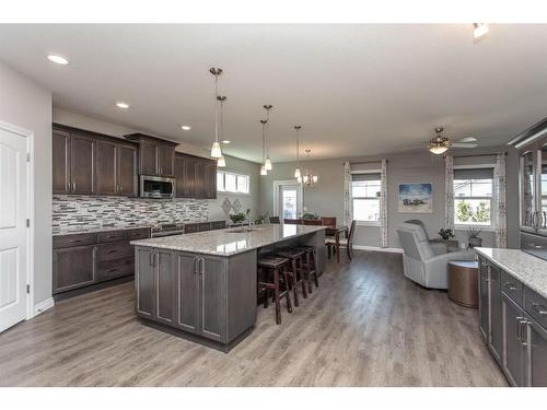 2 Traynor Close, Red Deer, AB - Indoor Photo Showing Kitchen With Upgraded Kitchen