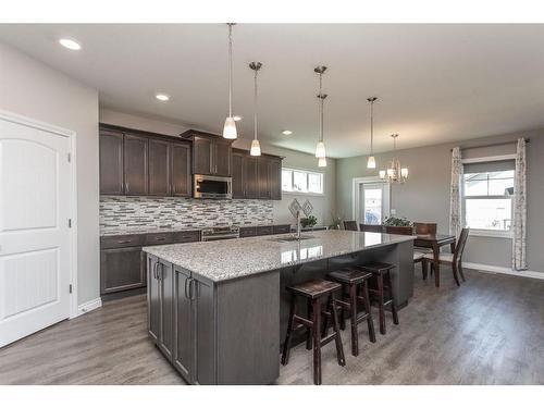 2 Traynor Close, Red Deer, AB - Indoor Photo Showing Kitchen With Upgraded Kitchen