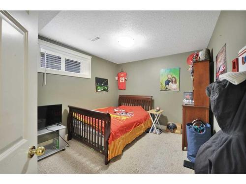 9 Ashmore Close, Red Deer, AB - Indoor Photo Showing Bedroom