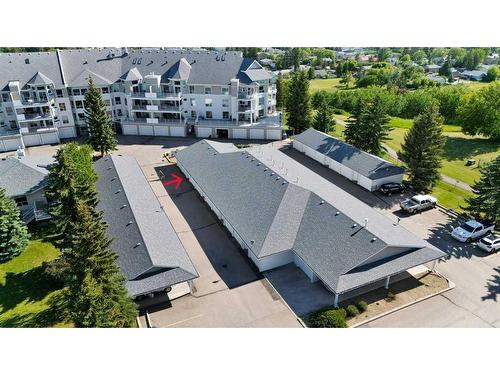 L01-6118 53 Avenue, Red Deer, AB - Outdoor With View