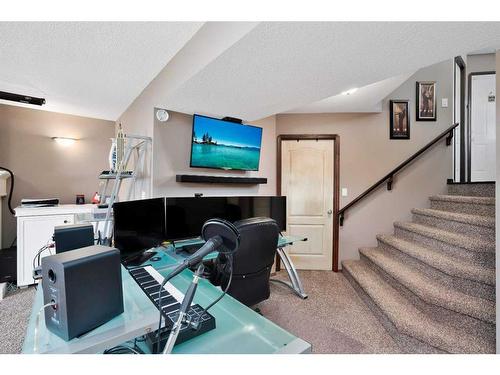 105 Dempsey Street, Red Deer, AB - Indoor