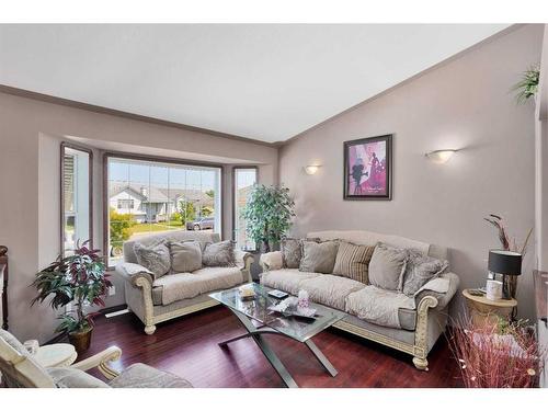 105 Dempsey Street, Red Deer, AB - Indoor Photo Showing Living Room