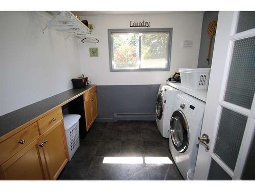 66 College Park Drive, Red Deer, AB - Indoor Photo Showing Laundry Room