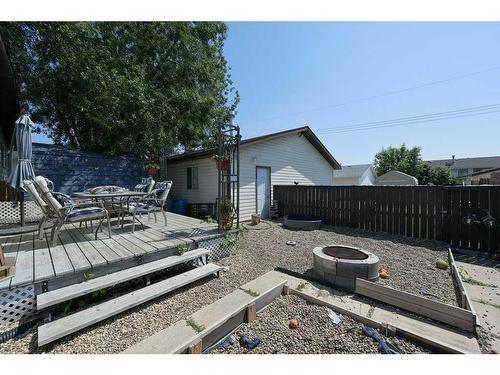 19 George Crescent, Red Deer, AB - Outdoor