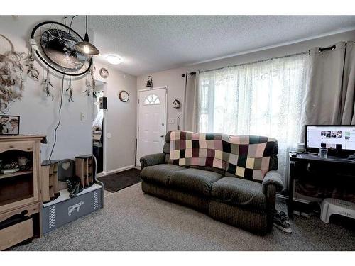 19 George Crescent, Red Deer, AB - Indoor Photo Showing Other Room