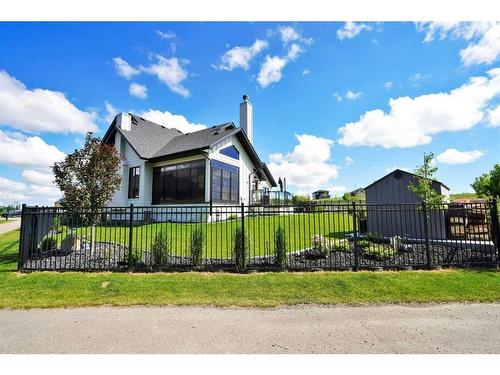 10 Sweetgrass Place, Sylvan Lake, AB - Outdoor