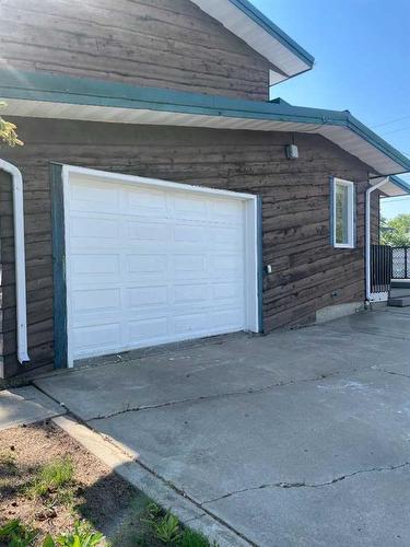 5018 Alexander Avenue, Coronation, AB - Outdoor