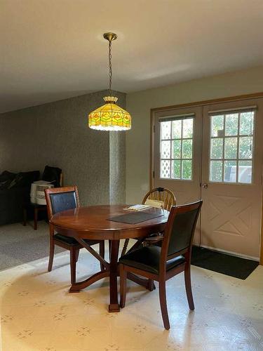 5018 Alexander Avenue, Coronation, AB - Indoor Photo Showing Dining Room