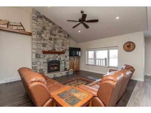 37247 Range Road 264, Rural Red Deer County, AB - Indoor Photo Showing Living Room With Fireplace